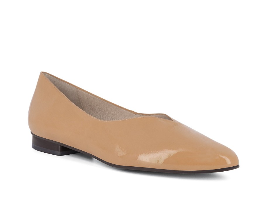 Woman GADEA Ballerina Flats | Grampian Nude | Peter Sheppard Footwear