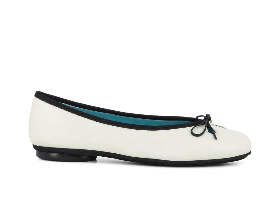 Woman THIERRY RABOTIN Ballerina Flats | Tintern White | Peter Sheppard Footwear