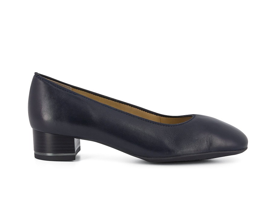 Woman ARA Heels | 11838 Navy | Peter Sheppard Footwear