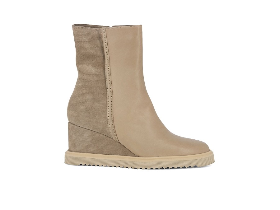 Woman SOFTWAVES Ankle Boots | Santera Sahara | Peter Sheppard Footwear