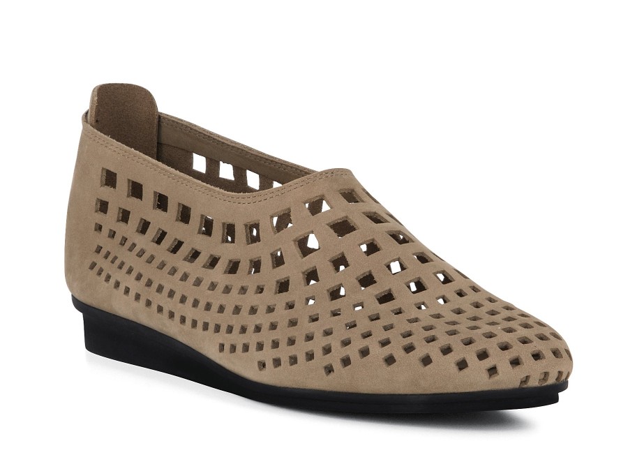 Woman ARCHE Slip-Ons | Nirick Sand | Peter Sheppard Footwear