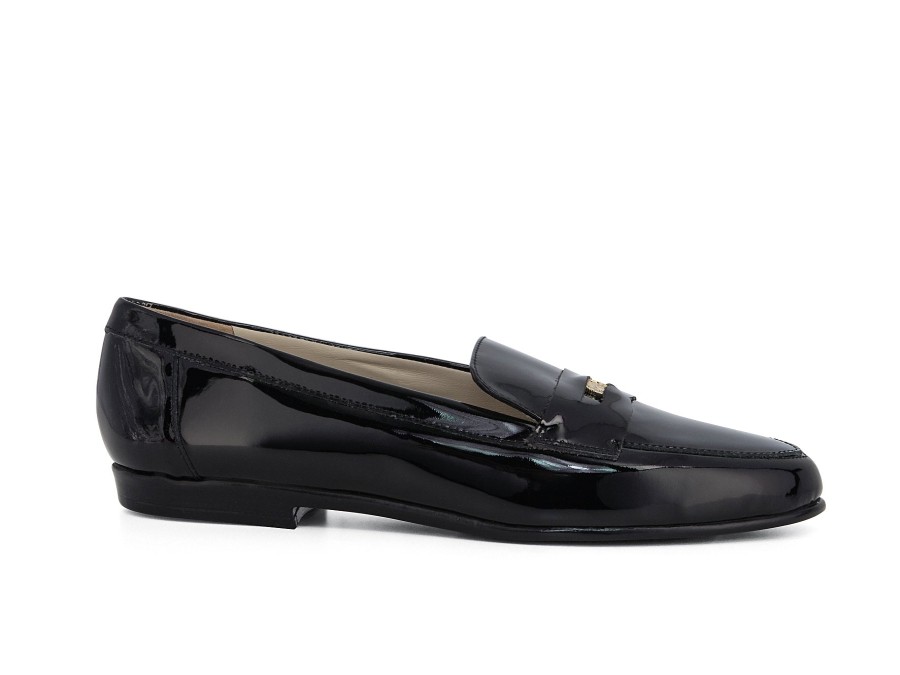 Woman AMALFI Ballerina Flats | Ornella Black | Peter Sheppard Footwear