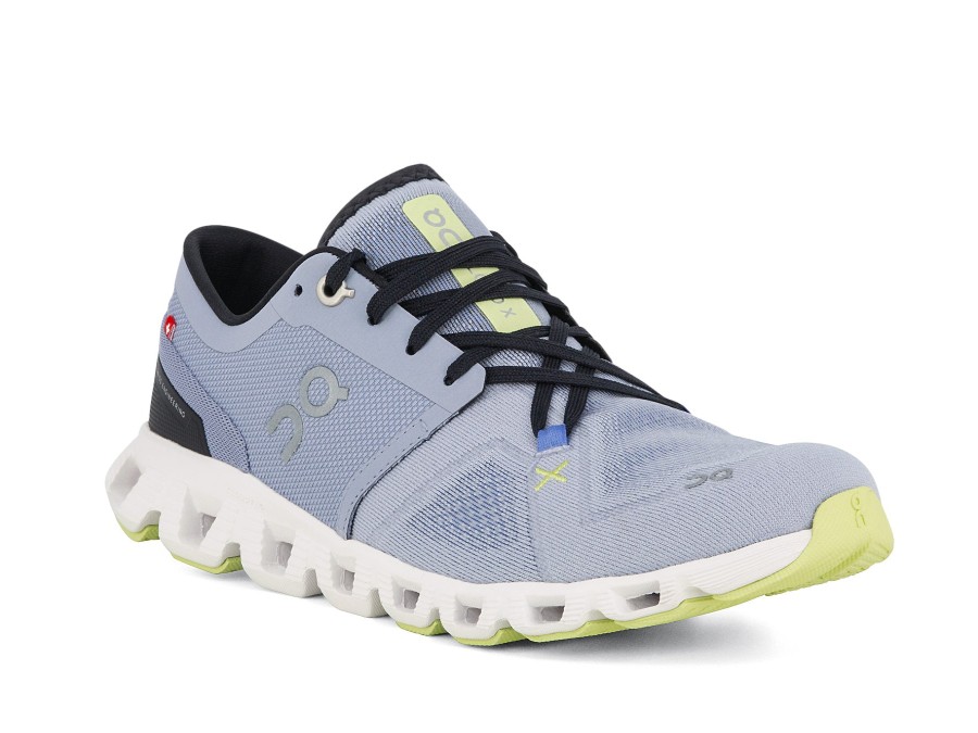 Woman ON Sneakers | Cloud X 3 Women Nimbus~White | Peter Sheppard Footwear