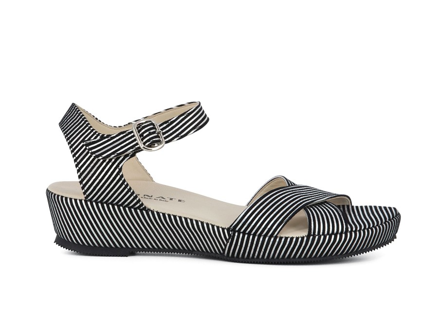 Woman BRUNATE Sandals | Bobbo Black~White | Peter Sheppard Footwear