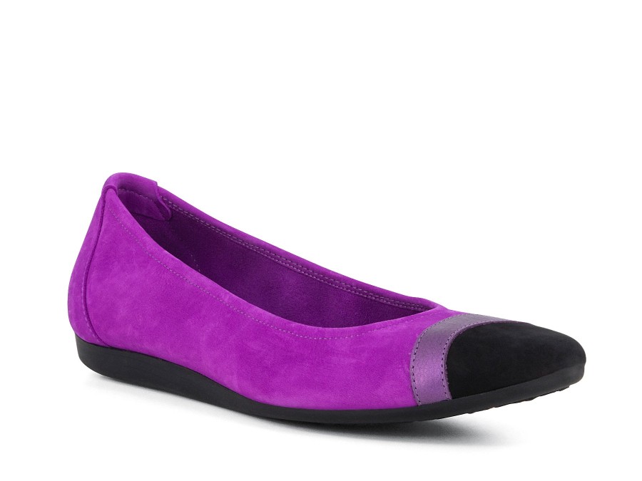 Woman ARCHE Ballerina Flats | Lamsoa Peony~Black | Peter Sheppard Footwear