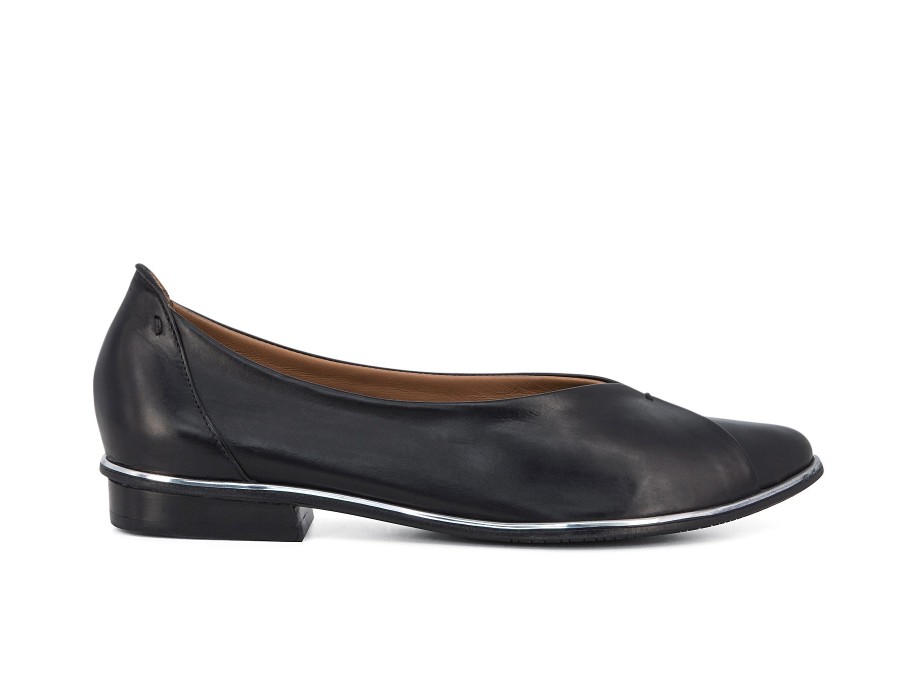 Woman EVERYBODY Ballerina Flats | Beta Black | Peter Sheppard Footwear