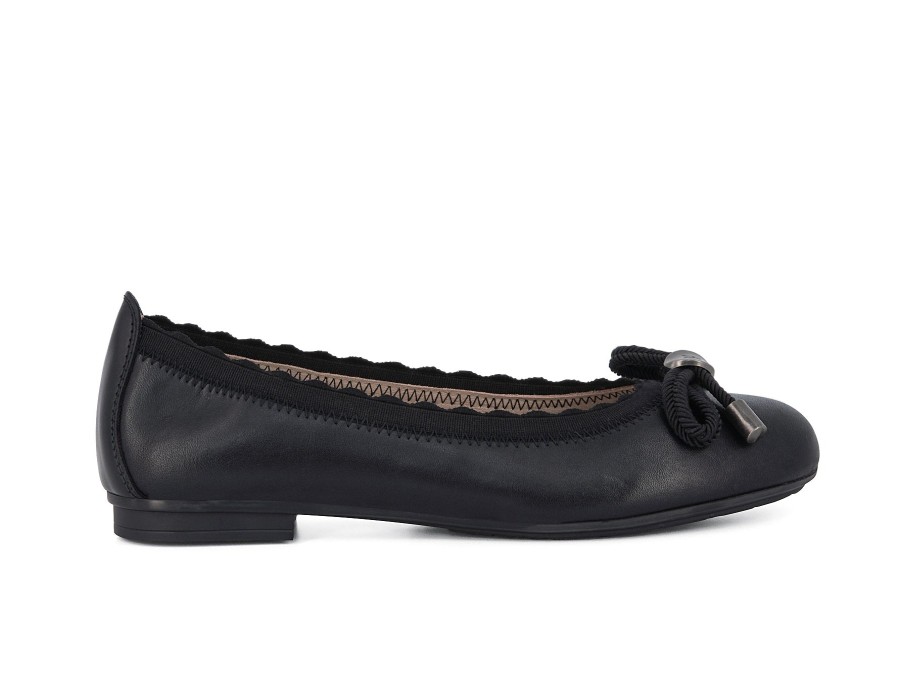 Woman HISPANITAS Ballerina Flats | Harmer Black | Peter Sheppard Footwear