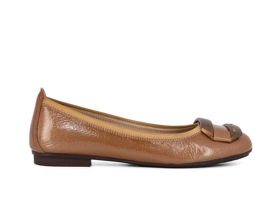 Woman HISPANITAS Ballerina Flats | Hereford Almond | Peter Sheppard Footwear