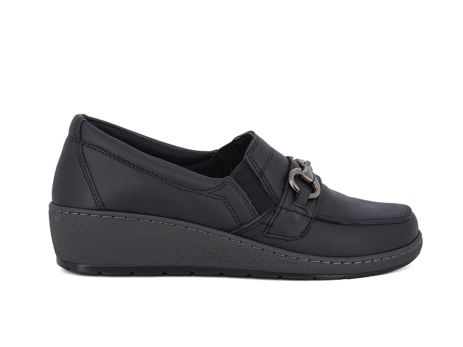 Woman SUSIMODA Slip-Ons | Sprung Black | Peter Sheppard Footwear