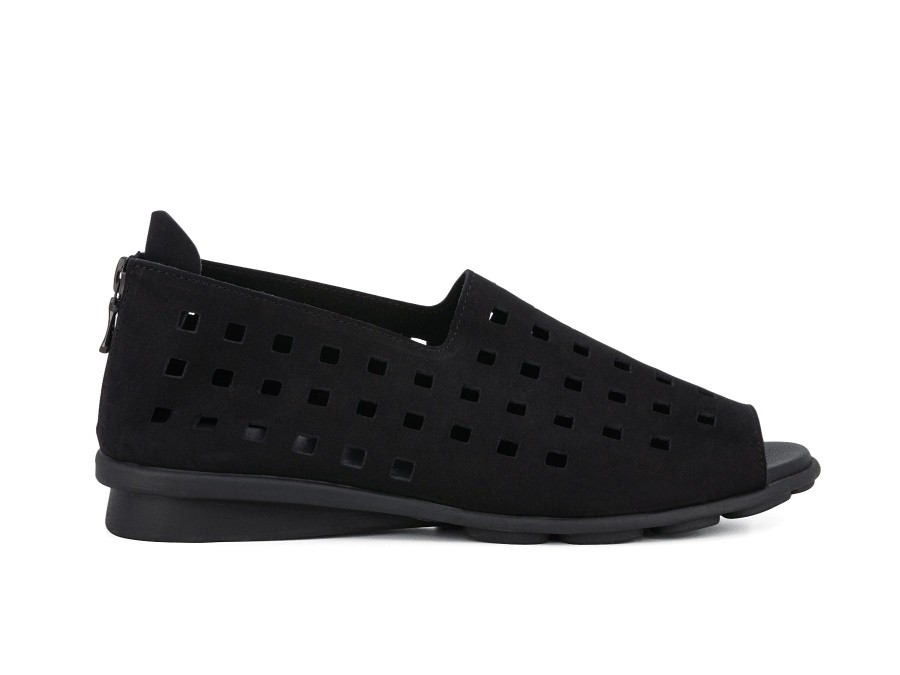 Woman ARCHE Slip-Ons | Drick Black | Peter Sheppard Footwear