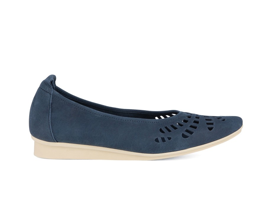 Woman ARCHE Ballerina Flats | Niniza Navy | Peter Sheppard Footwear