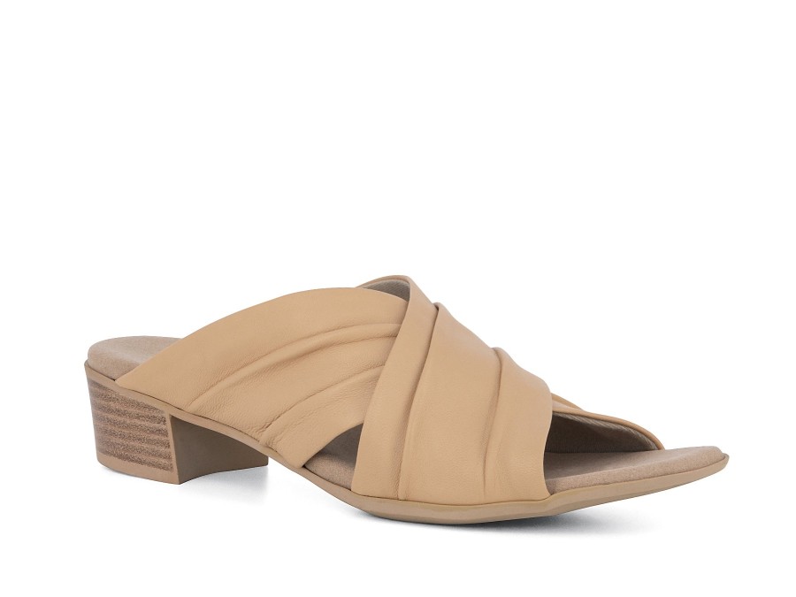 Woman MUNRO Slides | Lee Camel | Peter Sheppard Footwear